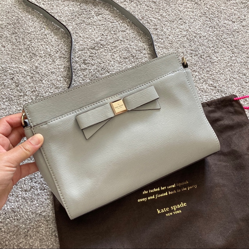 Kate spade crossbody bag bow grey NWT